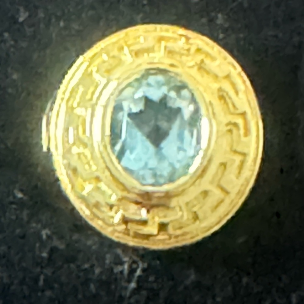 Elegant Gold and Blue Gemstone Women's Jewelry